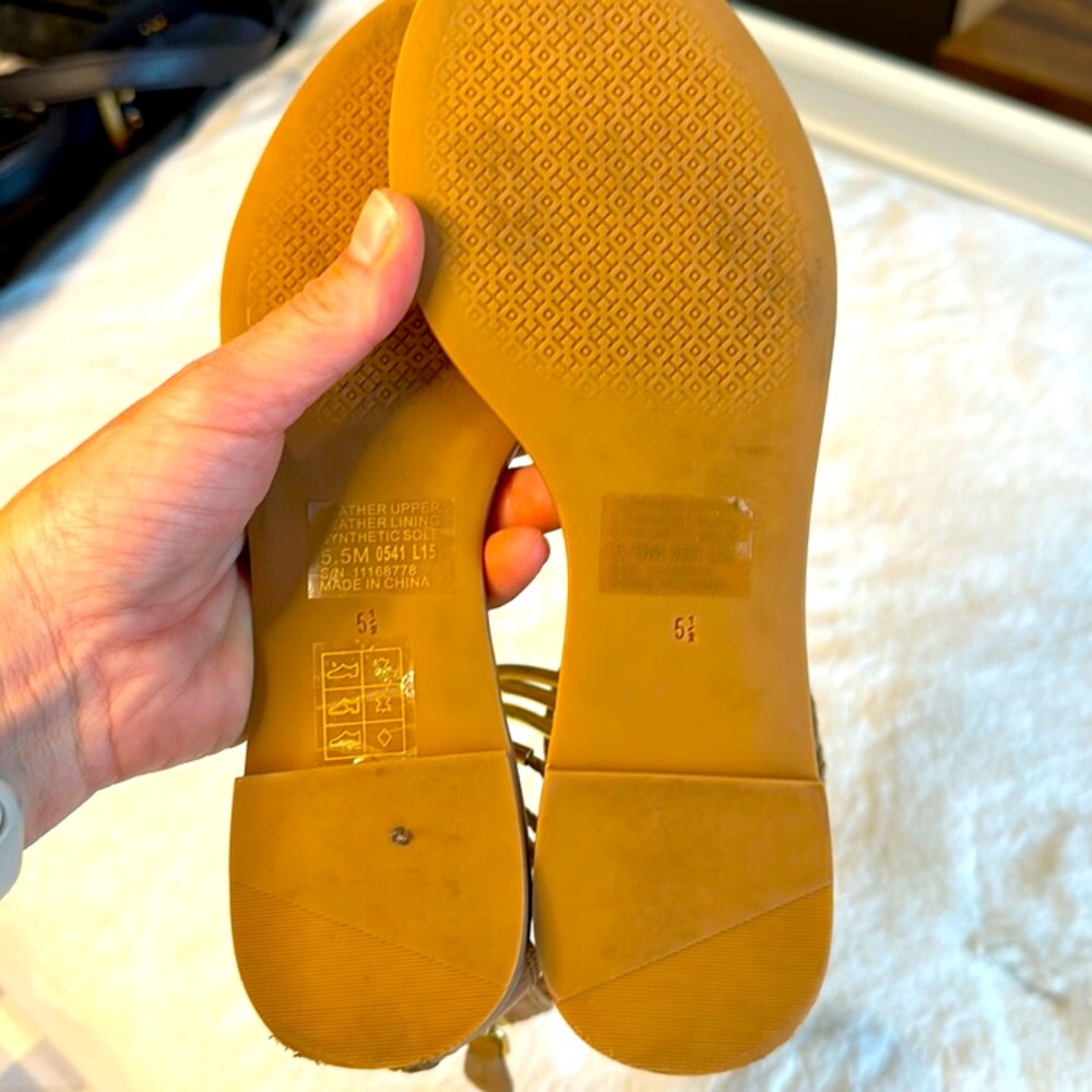 Tory Burch Mignon Tan Gold Sandals - Picture 6 of 6